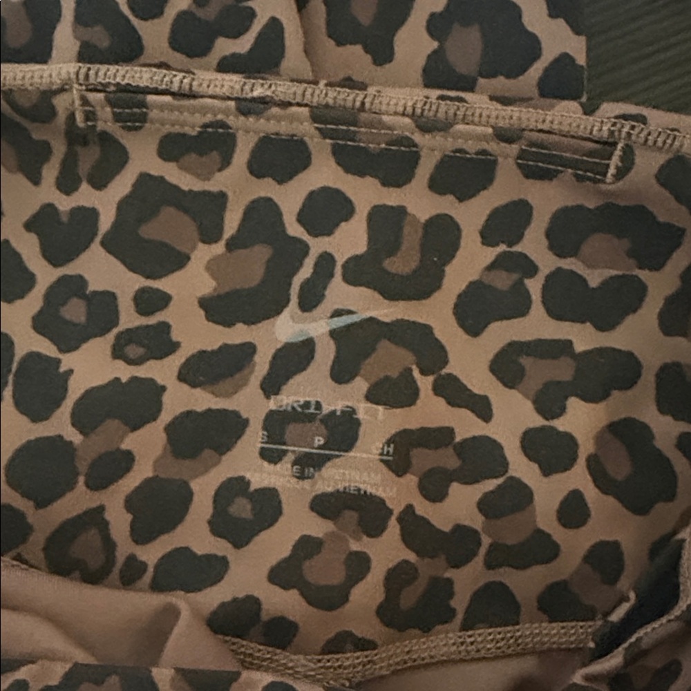 Nike Leopard Print Yoga Leggings - Brown & Black - Picture 2 of 4